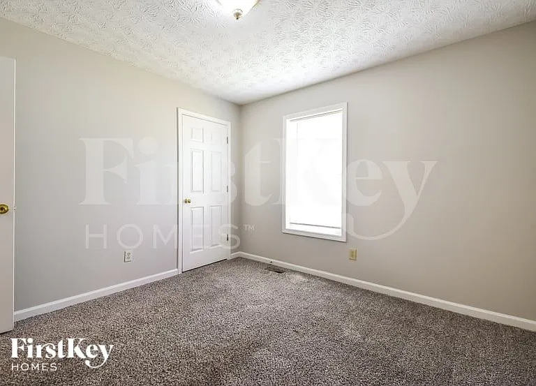 4112 Springridge Trce — Photo 12