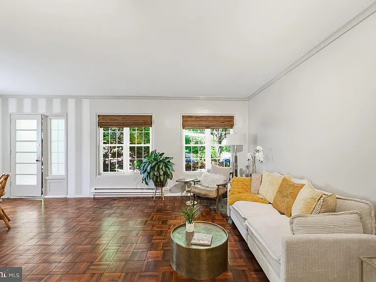 3712 Valley Dr — Photo 12