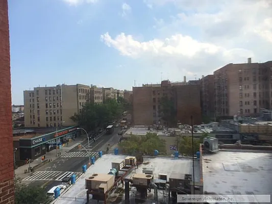 Rented by Sovereign Associates | media 11