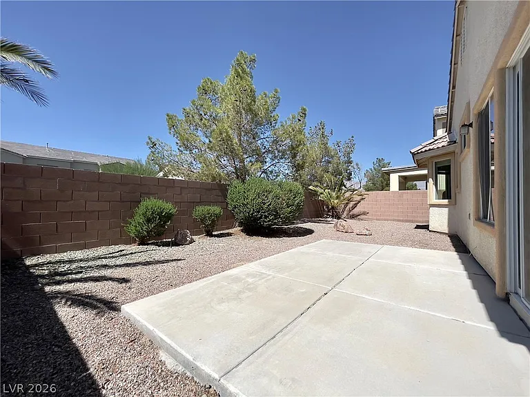 6413 Sierra Sands St — Photo 17