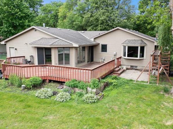 11008 Hillsboro Ave N, Champlin, MN 55316