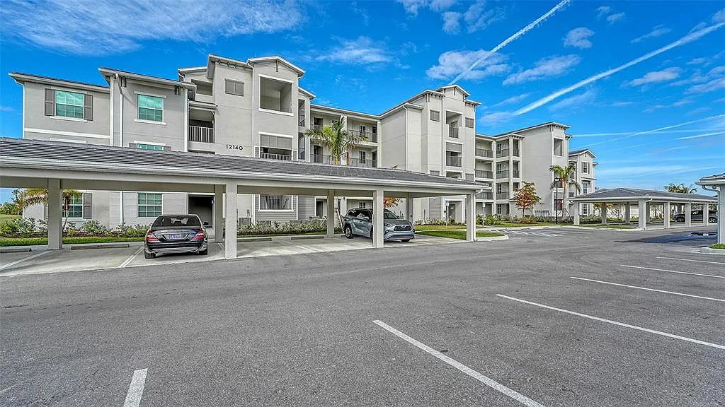 2 bed, 2.0 bath, 1154 sqft, $6,000 — Photo 2