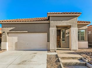 322 E Calle Cano, Green Valley, AZ 85614