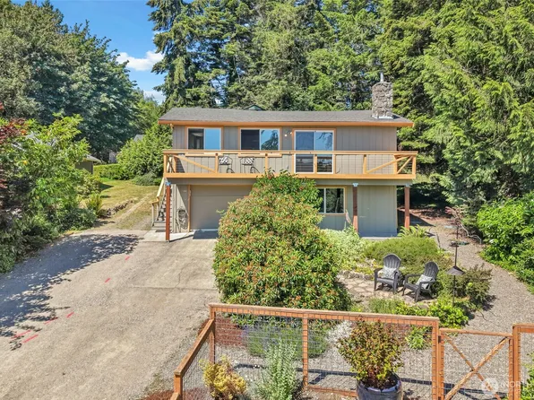 111 Gamble Lane, Port Ludlow, WA 98365