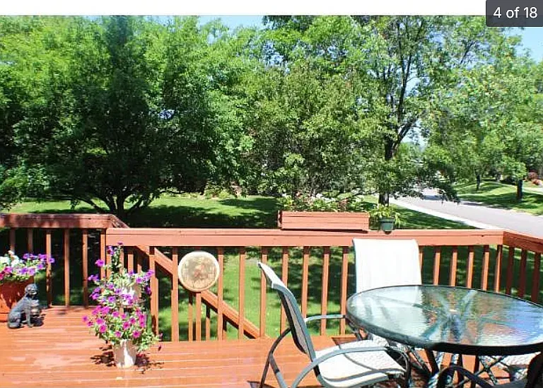 9983 Balmoral Ln — Photo 4