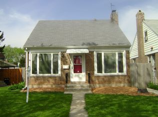 700 Gardner Rd, Westchester, IL 60154