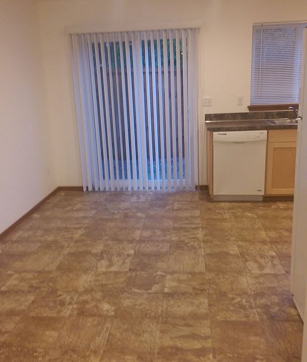 1st image of 9408 Lawndale Ave SW #B3