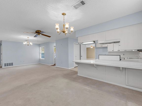 4th image of 311 Julie Street