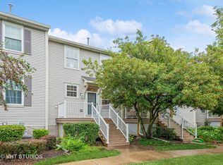 532 Littleton Trl, Elgin, IL 60120