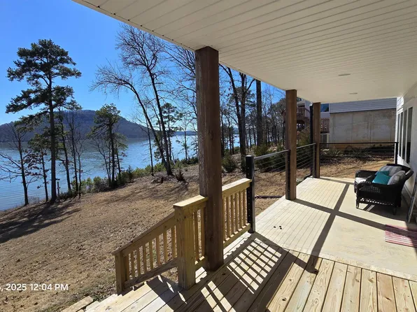 1221 Dave Creek Pkwy, Fairfield Bay, AR 72088