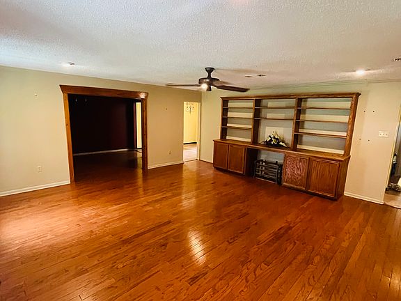 5th image of 4718 Cherie Ln #4757