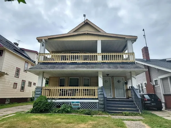 13600 Blenheim Rd, Cleveland, OH 44110