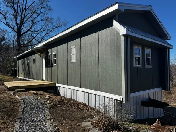 657 1/2 Brevard Rd, Asheville, NC 28806