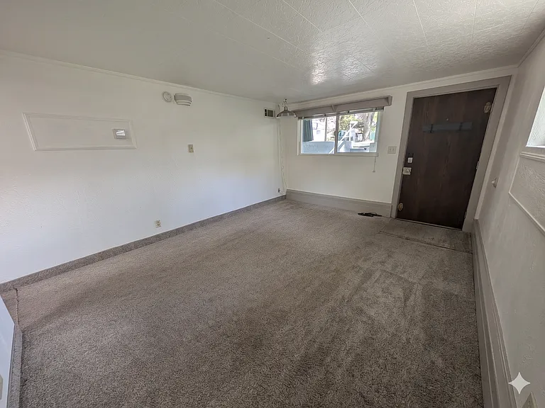 2760 S Blair St — Photo 5
