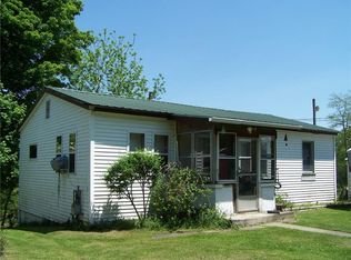 526 Ritchey Blvd, Penn Yan, NY 14527