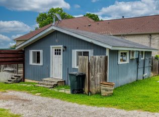 1028 W Lake Dr, Weatherford, TX 76087