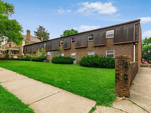 3rd image of 65 E 18th Ave #A