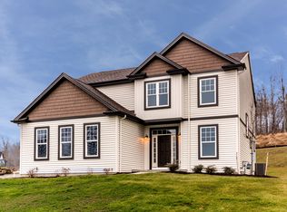 1180 Red Tail Holw, Washington, PA 15301