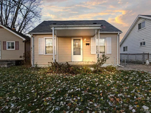 7027 Hudson Ave, Warren, MI 48091
