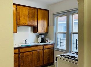 71 Saint James Ter APT 2, Yonkers, NY 10704
