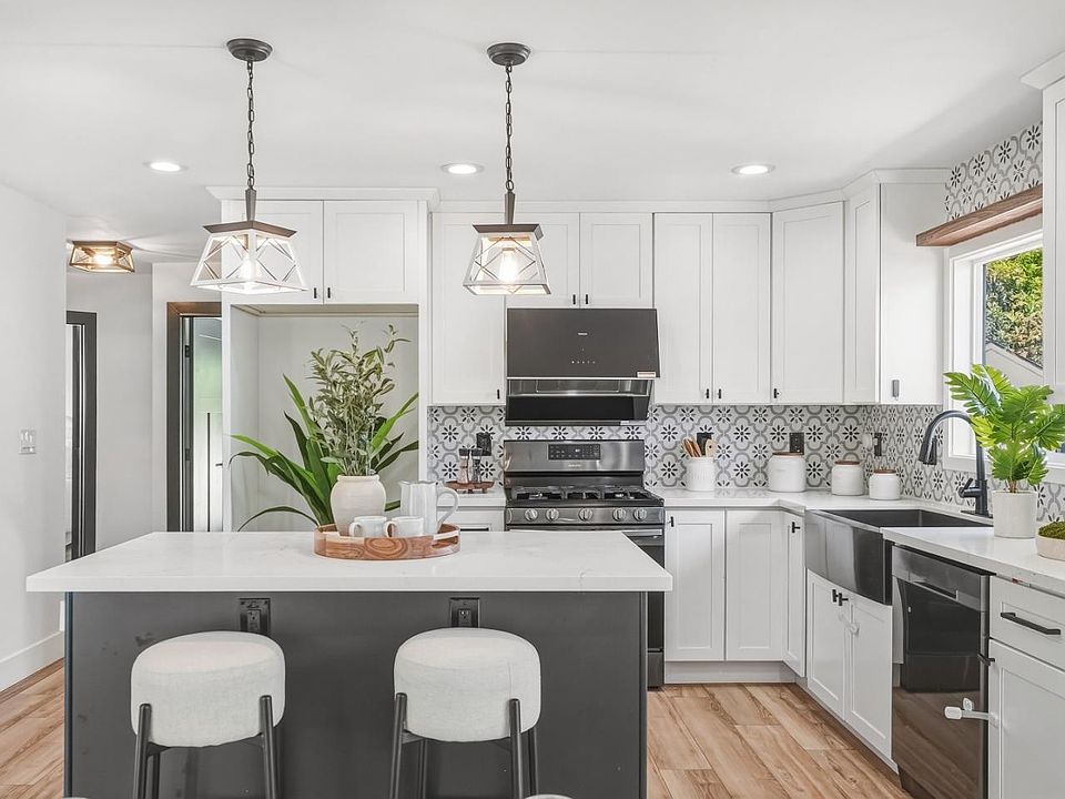 1st image of 35664 Conestoga Pl
