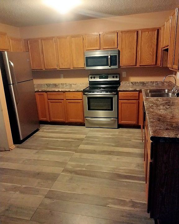 2nd image of 559 Greenway Chase Ct