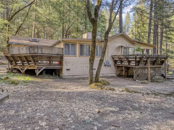 9510 Oak Pl, Cobb, CA 95426