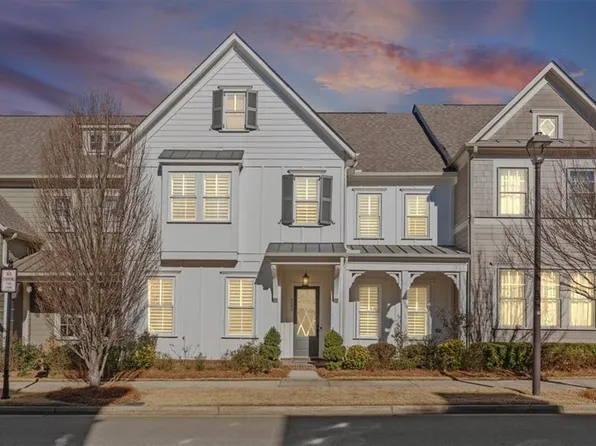 222 Dawson Dr, Woodstock, GA 30188