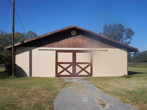 5th image of 7075 NW 121st Ave