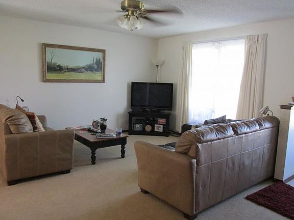 Living room Upstairs