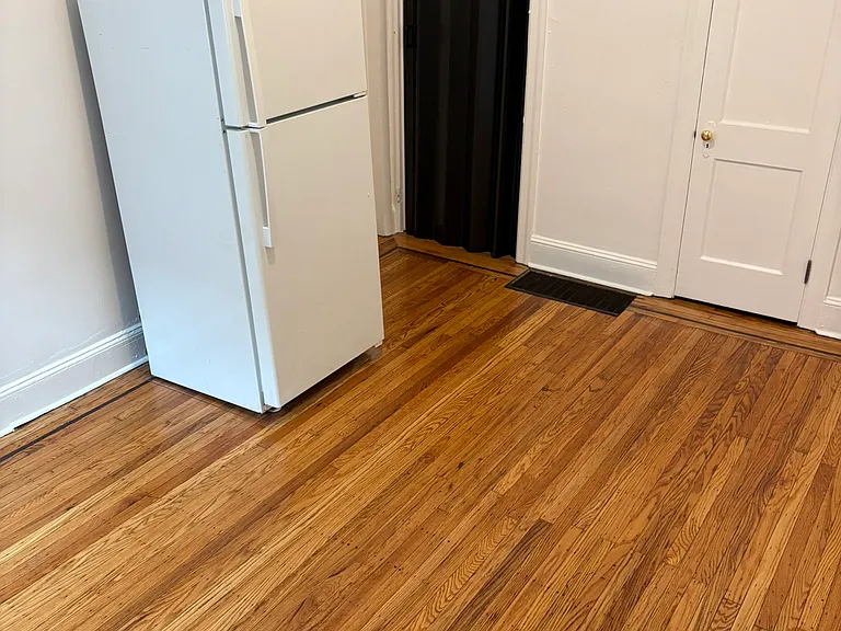 2130 S 5th St #1F — Photo 6