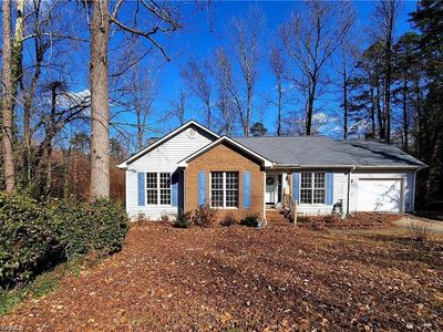 2307 Pineview Dr, Greensboro, NC, 27407