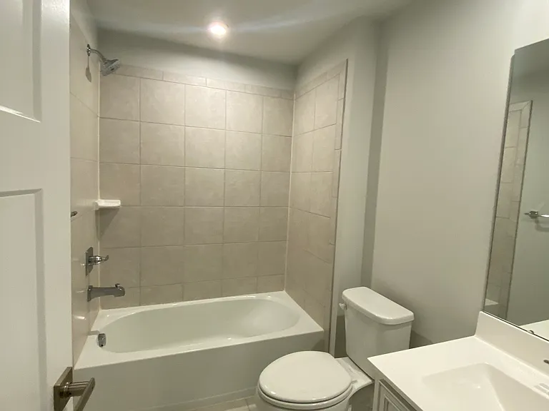 511 Swansea Dr — Photo 21