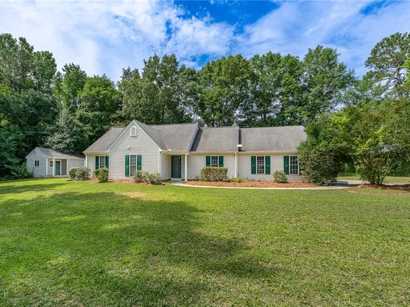 465 Boiter Rd, Williamston, SC 29697