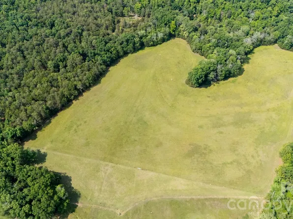Oregon Trl, York, SC 29745