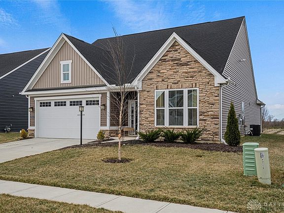 3rd image of 2113 W Schmidt Dr