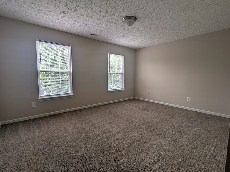 1806 Raj Dr — Photo 26