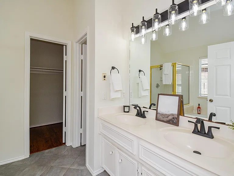 3815 Summerfield Dr — Photo 21