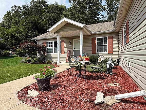 2nd image of N115W21122 Brookside Cir
