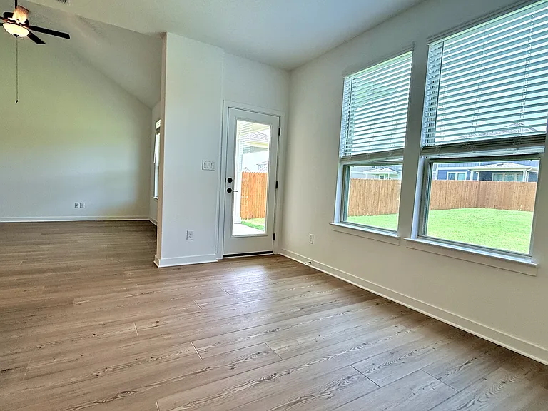 116 Singing Dove Way — Photo 8