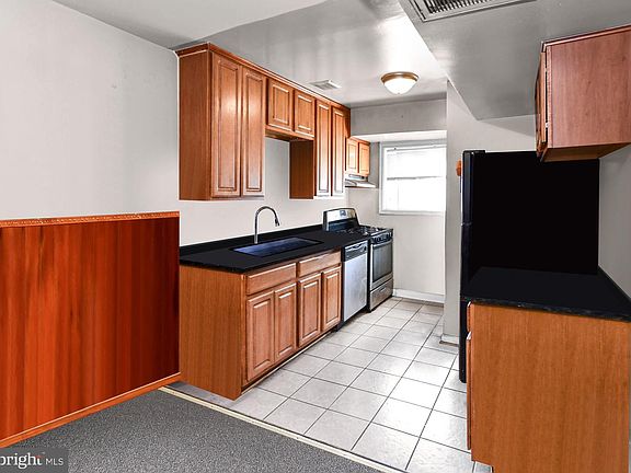 5th image of 5009 D St SE APT 202