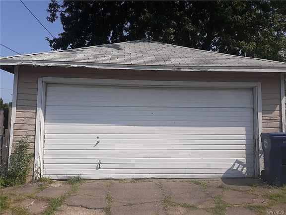 2nd image of 311 Spruce Ave