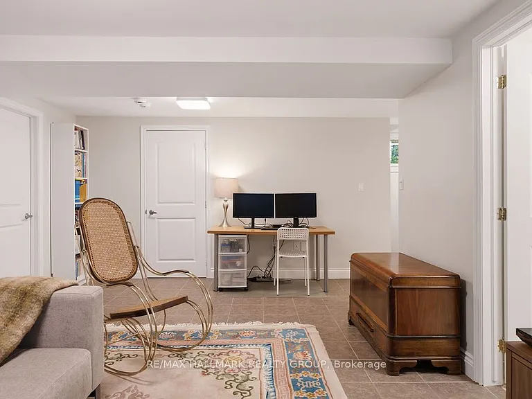 94 Marlborough Ave — Photo 37