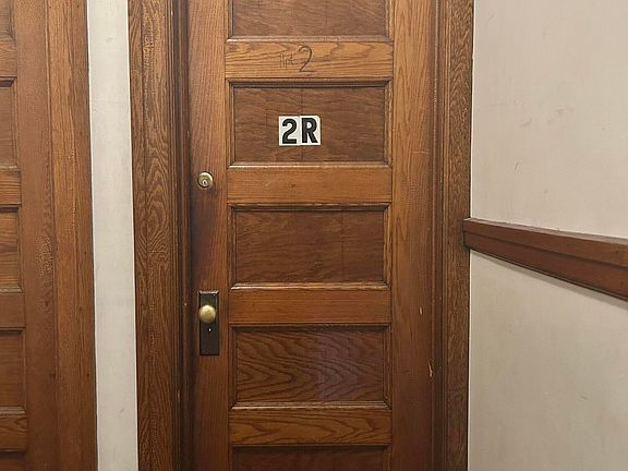 3rd image of 310 N Shamokin St #2R