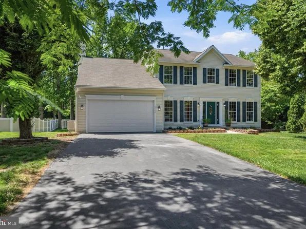 6733 Catskill Rd, Lorton, VA 22079