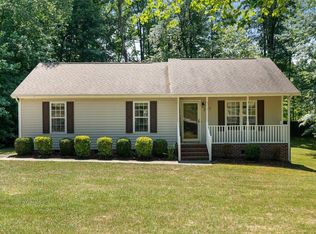 107 Polly Dr, Oxford, NC 27565