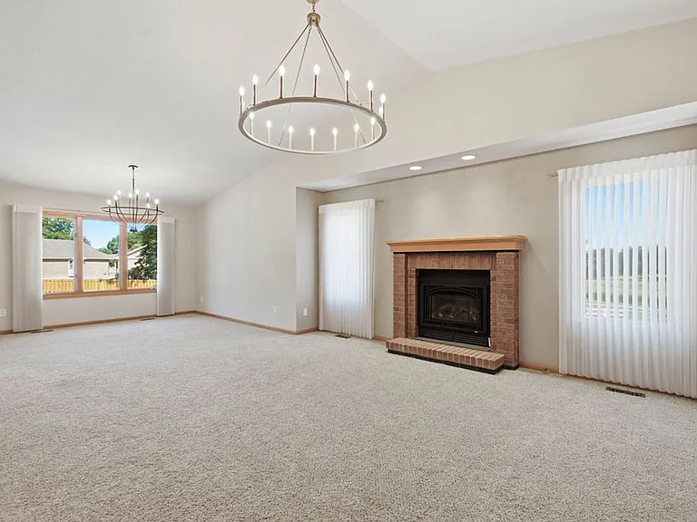 2580 Lochbuie Cir — Photo 9
