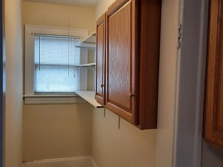 511 Janette Ave SW — Photo 10