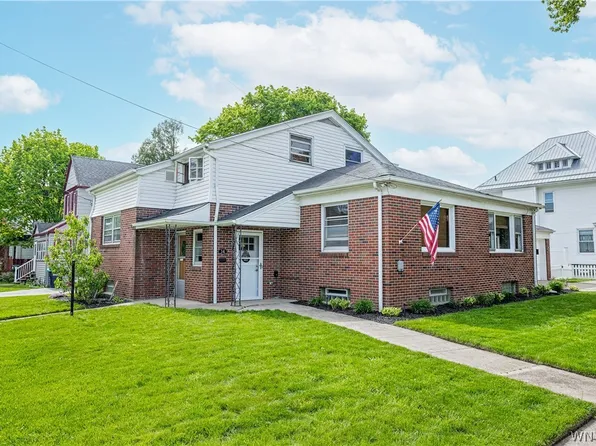 14 Washington Ave, Batavia, NY 14020