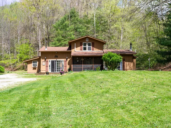 6191 Possum Trot Rd, Unionville, IN 47468